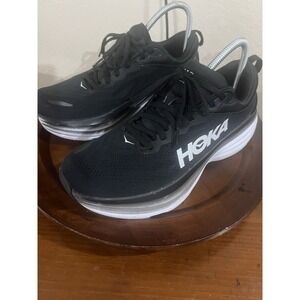 3HOKA  ONE ONE BONDI 8 MEN SZ 10.5 D RUNNING SHOES 1123202 BWHT Hoka Black White